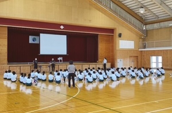 浜松市立東部中学校1年生のパラリンピックの学び